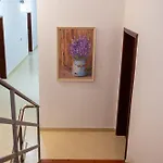 Inn Idi Vlore