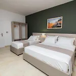 Idi 3* Vlore
