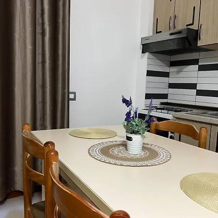Idi 3* Vlorë