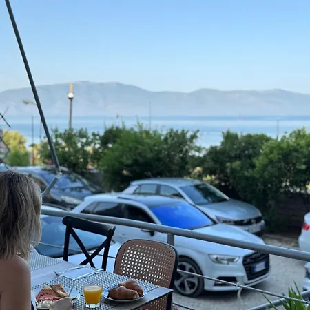 Idi 3* Vlorë
